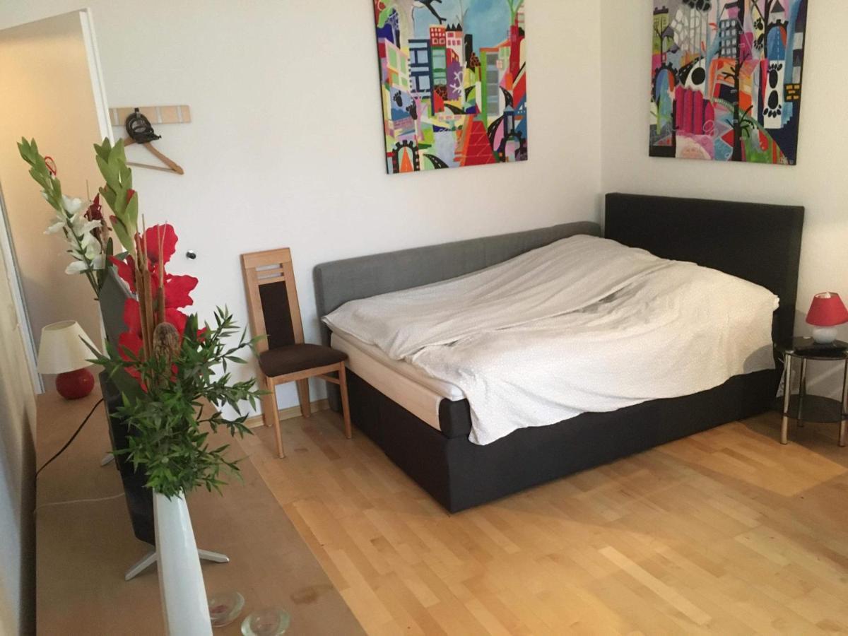 1-Zimmer-Apartment Mitten Im Friedrichshain เบอร์ลิน ภายนอก รูปภาพ